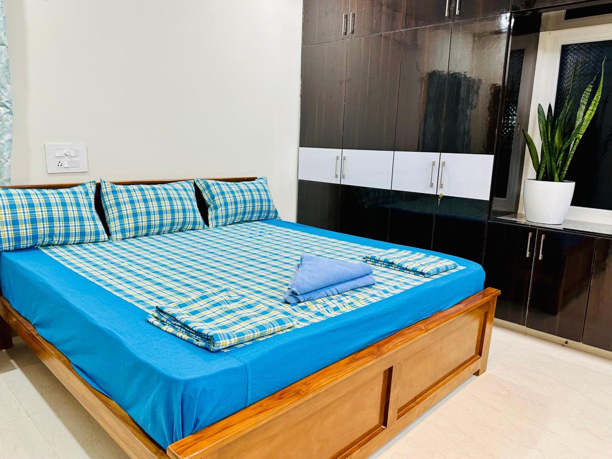 Truelife - 3Bhk Family Suites - Ps4 Pure Veg Restaurant On The Way To Balaji Temple - 2500 Sft Large Signature Apartment - Modular Kitchen - Super Fast Wifi, Smart Tv, 250 Jio Channels - Parking - Easy Access To All Temples - Top Service With Lots Of טירופאטי מראה חיצוני תמונה